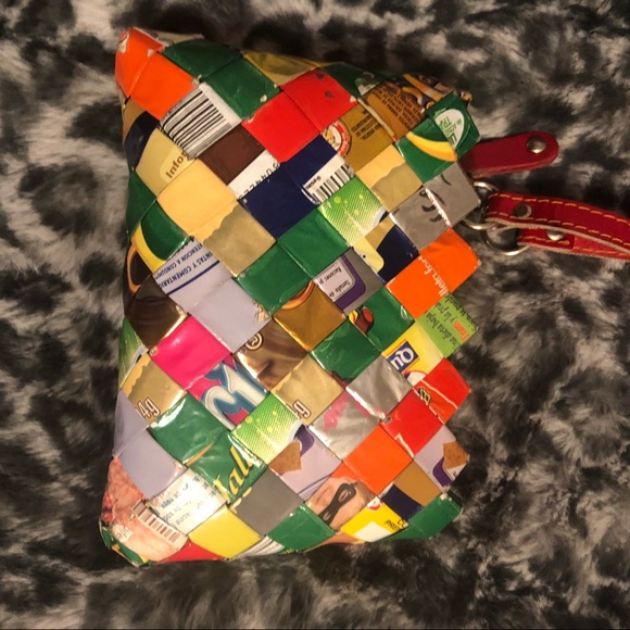 Candy wrapper wristlet - Picture 3 of 3